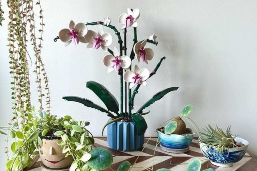 orchidée en lego orchid